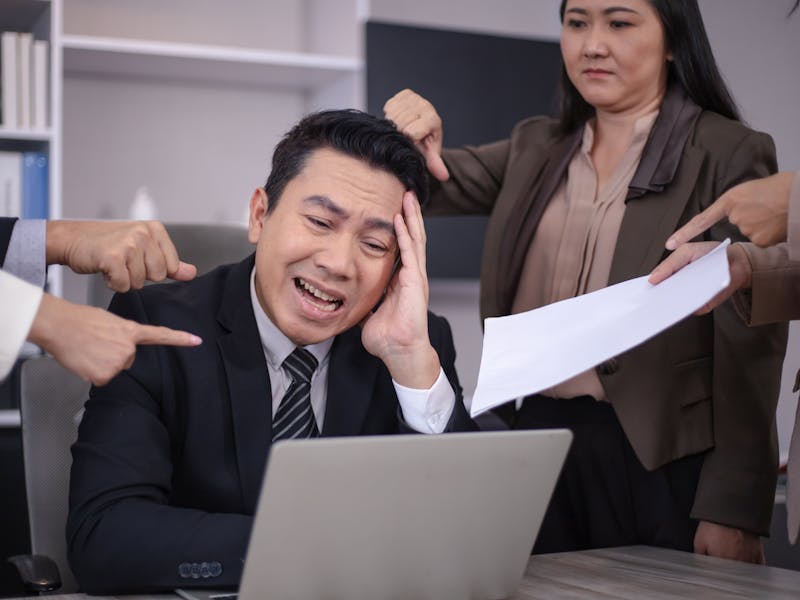 Confuzia între rolul de antreprenor și cel de executant